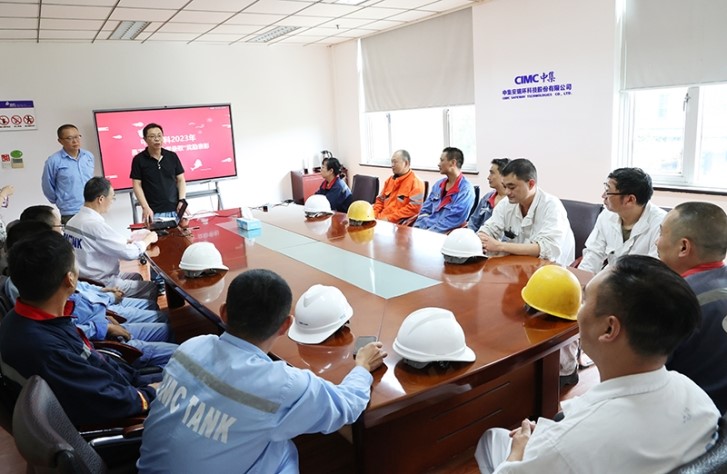 ��ϵѧ�� ������ �������� long8ΪԱ��������Ů��ѧ�ǿƼν�